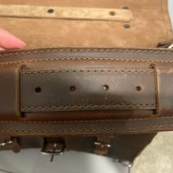 Saddleback Leather Thin Front Pocket Leather Briefcase Dark Coffee Brown - Picture 11 of 11